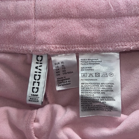 Pink textured shorts. Size xl - Picture 3 of 3